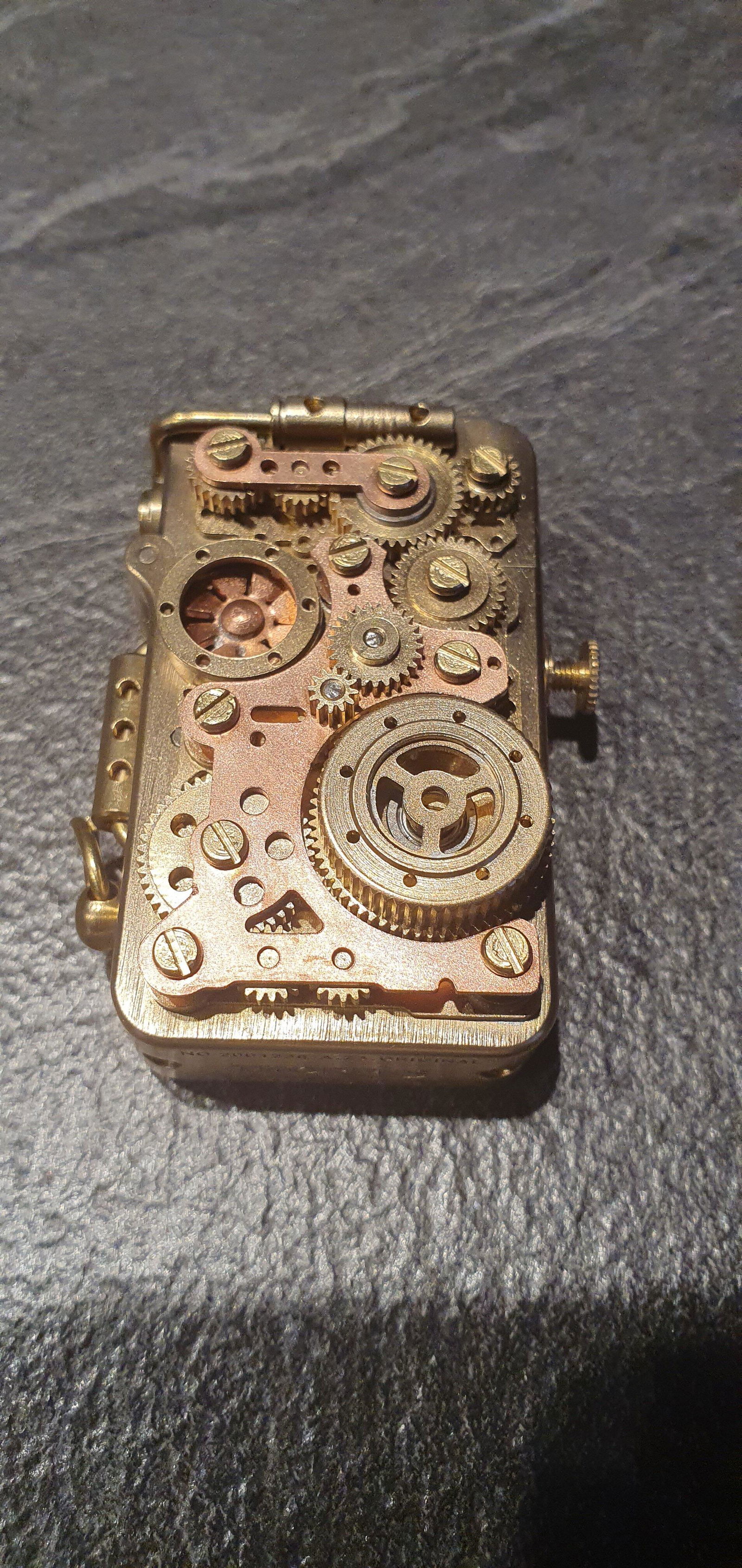 Steampunk Brass Gear Lighter with Automatic Ignition Safety Lock