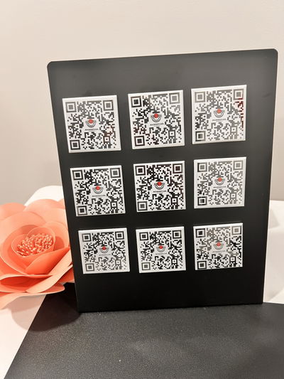 Jessica Titan Press magnet review photo