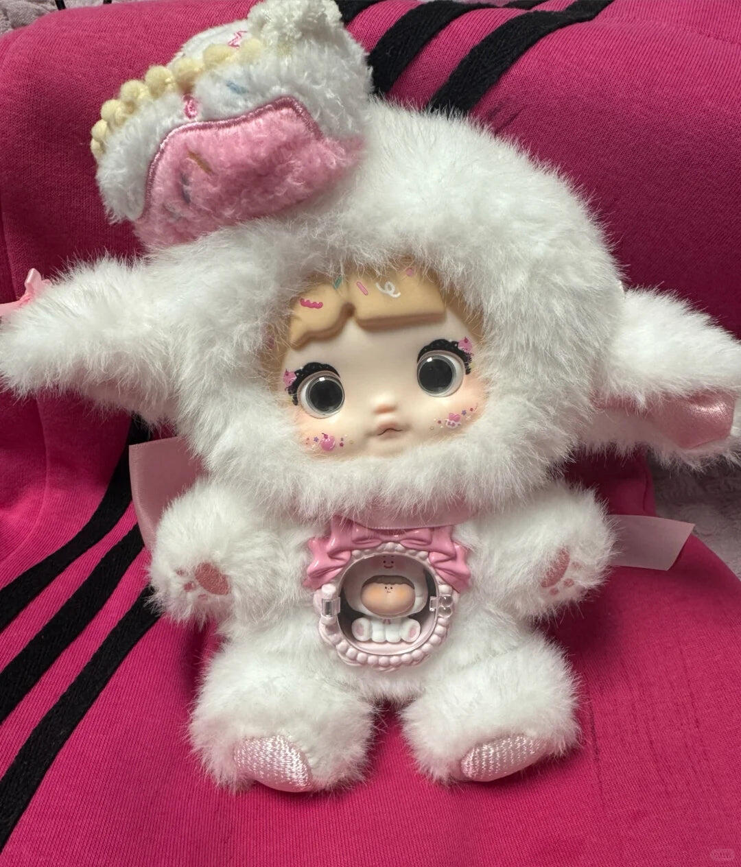 Nommi A Bite of Sweetheart Sweet Bites Series Vinyl Plush Blind