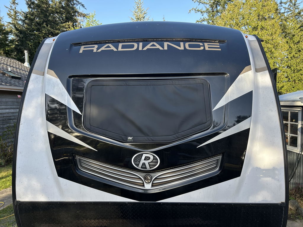 RV Shady for Surveyor Legend 2022-2025