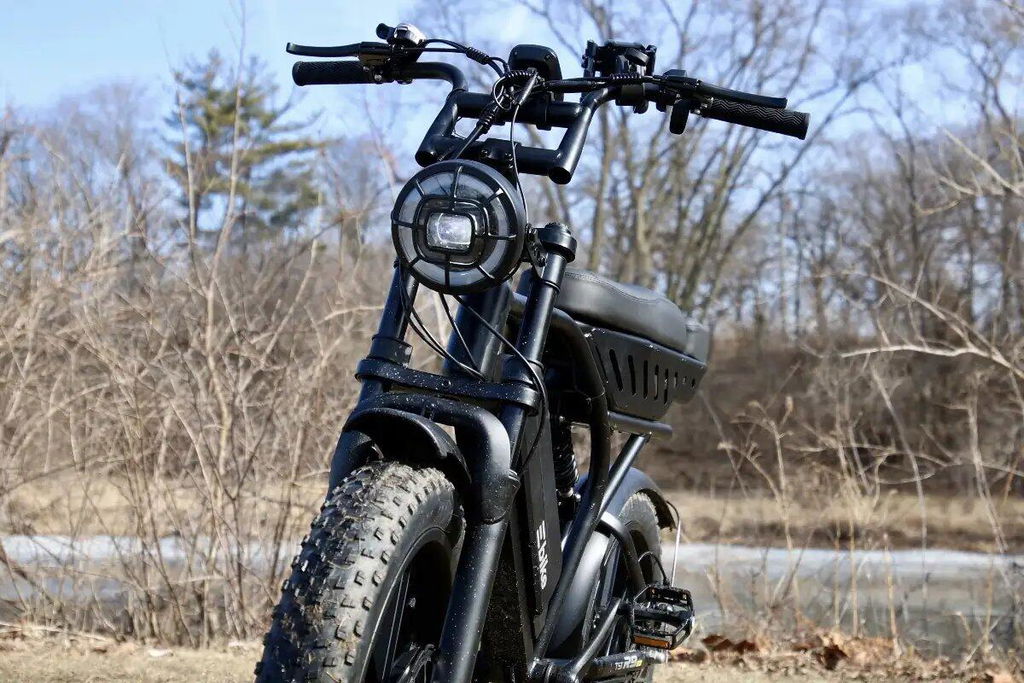 TST R9 1500W Full-Suspension Moped Style Electric Bike (2026 Model)
