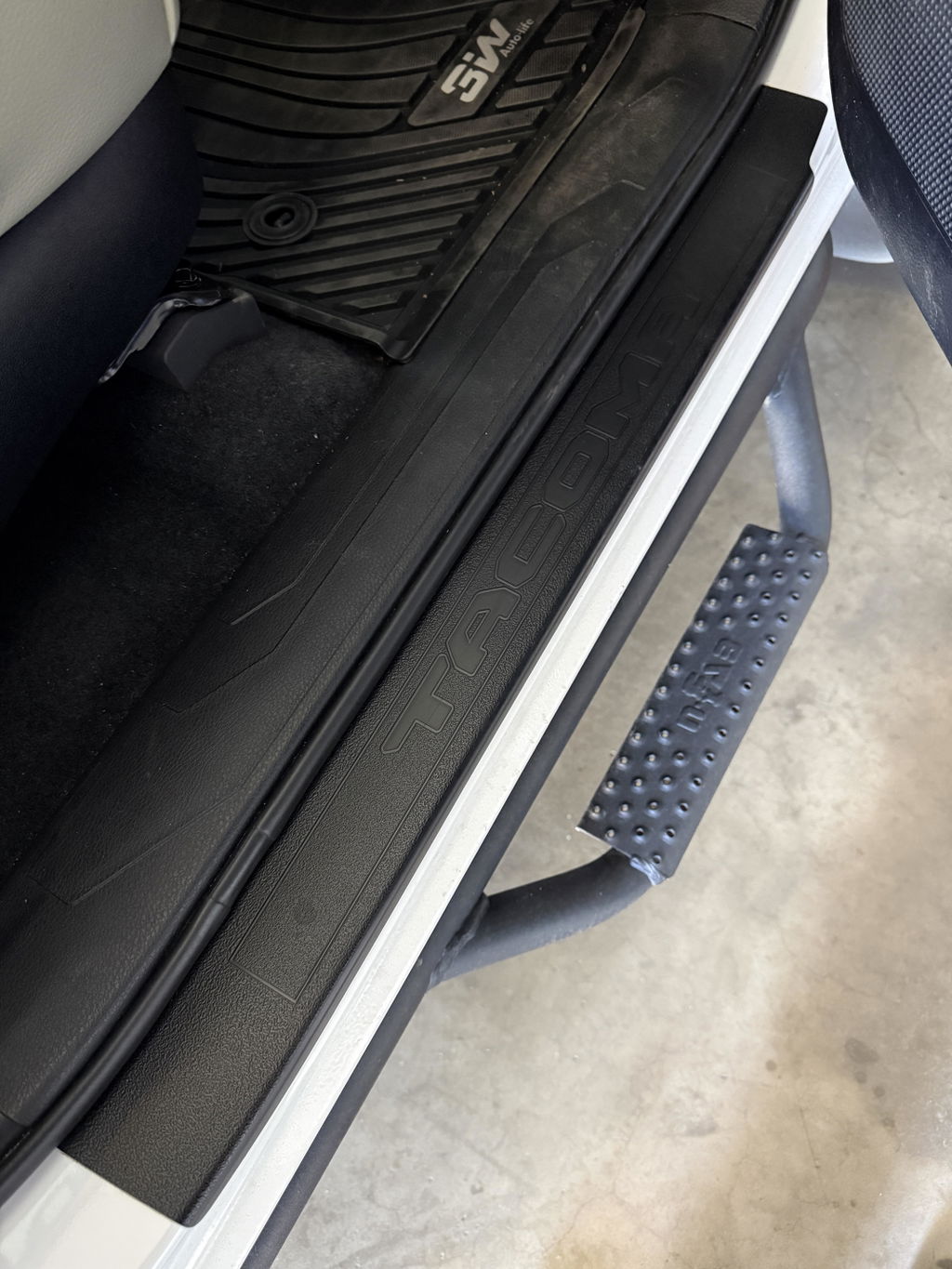 Vinyl Decals for 2016-2023 Tacoma Front Door Sill Protectors – TVD