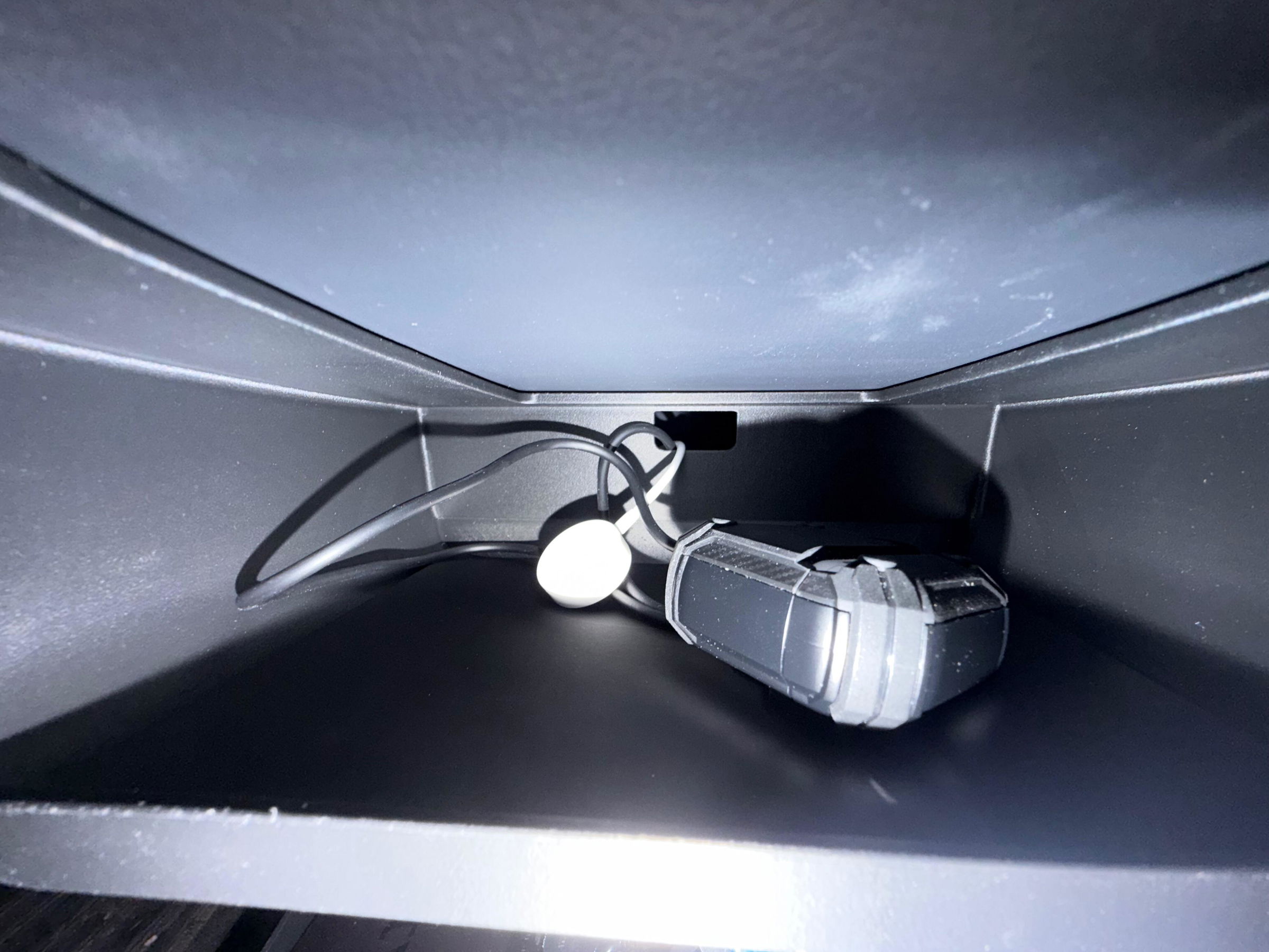 Under Screen Tray | Glovebox Style Organizer for Rivian R1S & Rivian R1T