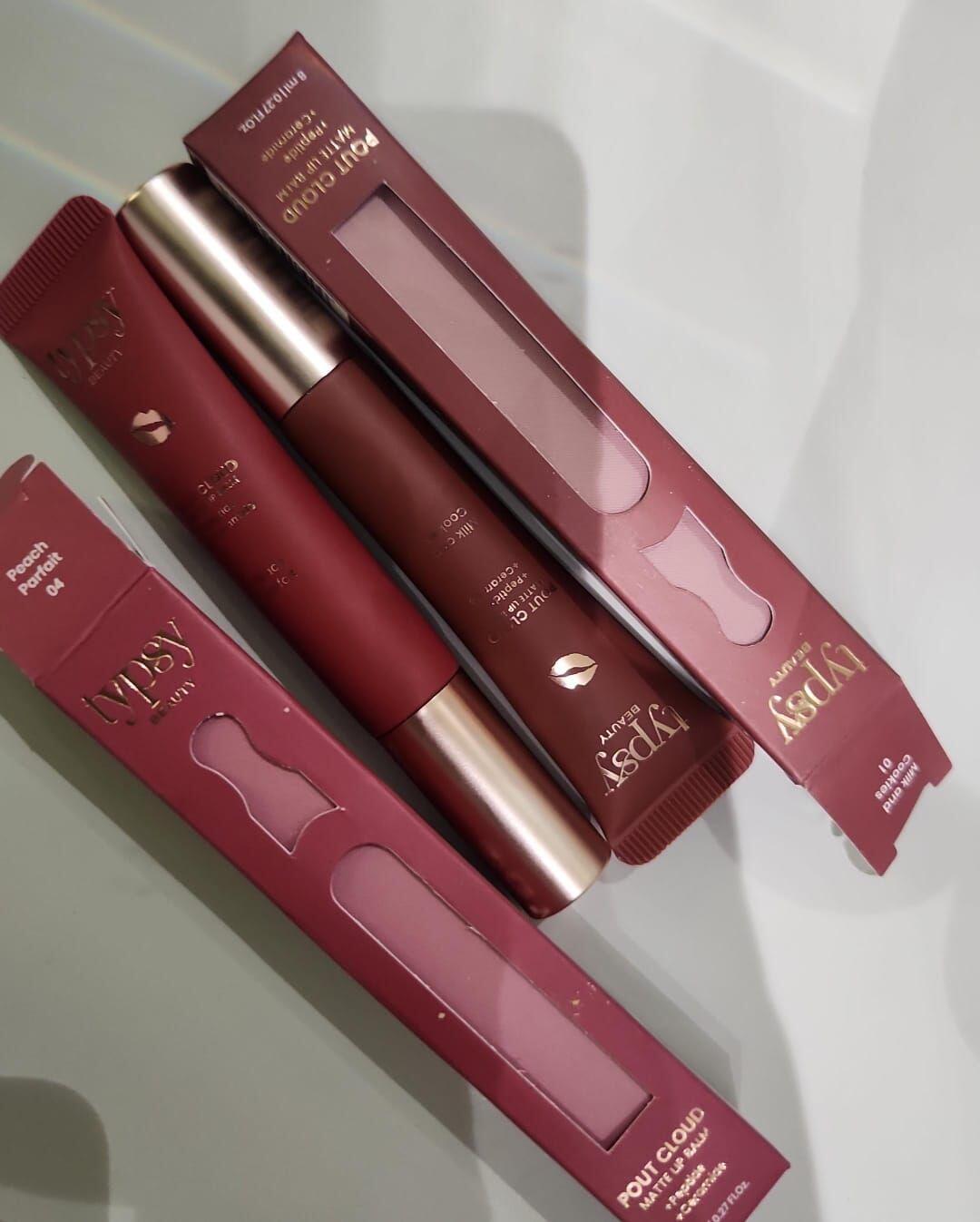 Pout Cloud Duo