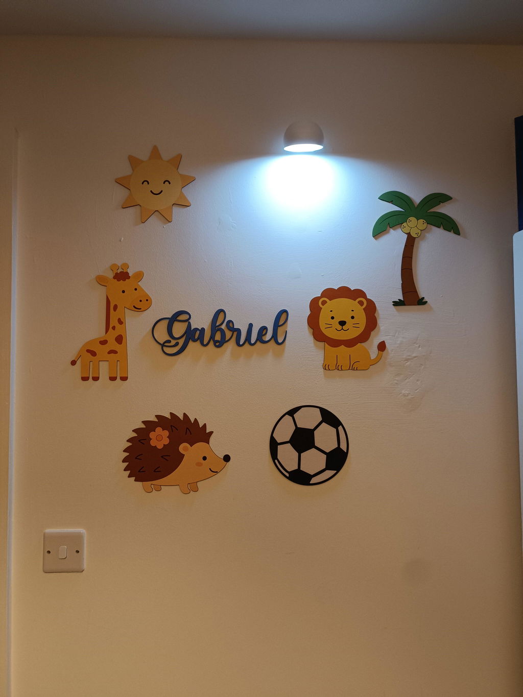 Personalised Wooden Nursery Name Sign – Cute Animal Themes