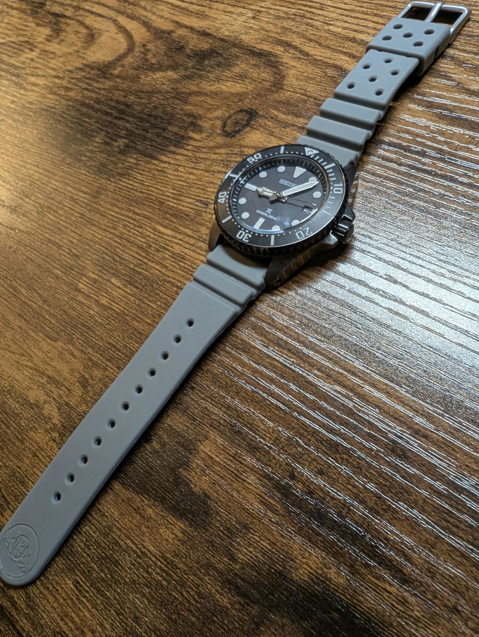 OD Green - The Classic GL-831 Rubber Diver Strap (20/22mm) – Uncle