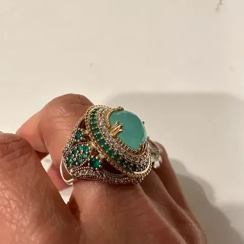 Unique Treasure