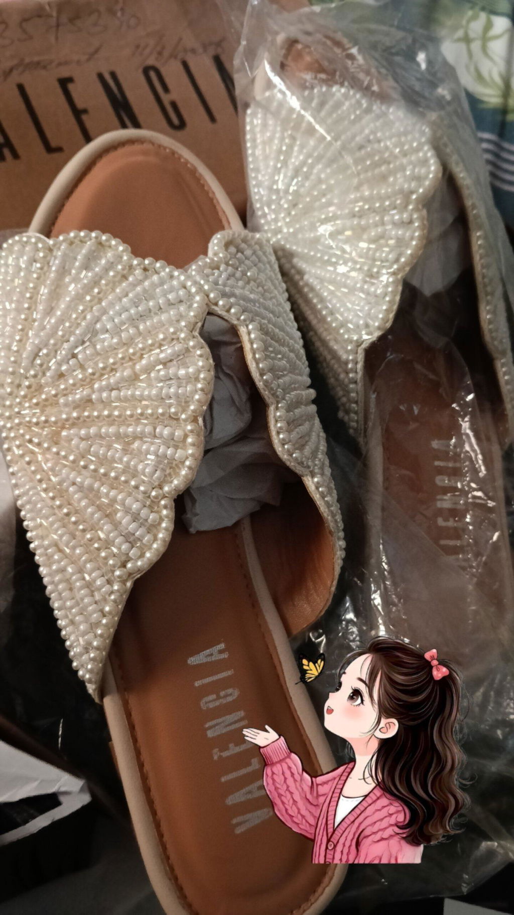 Sarah Embroidery Pearl Slipper
