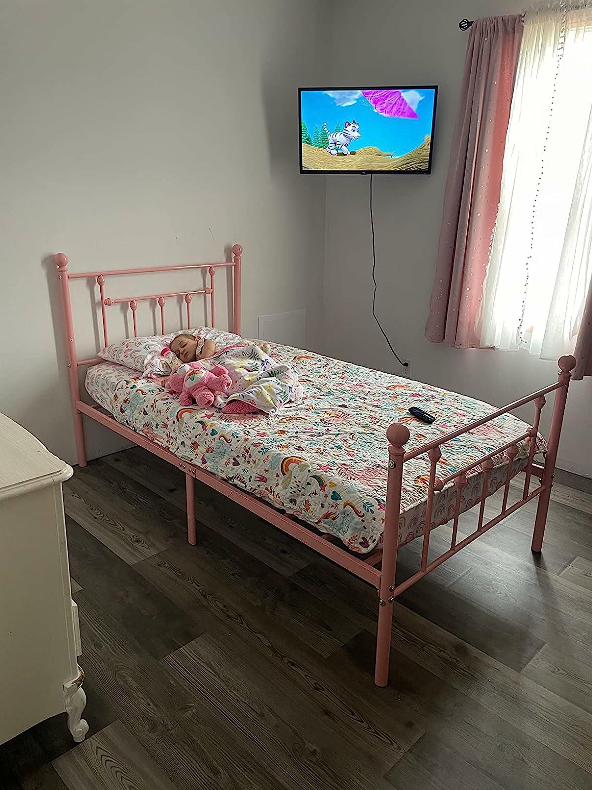 VECELO Twin Size Metal Platform Bed Frame for Girls Kids