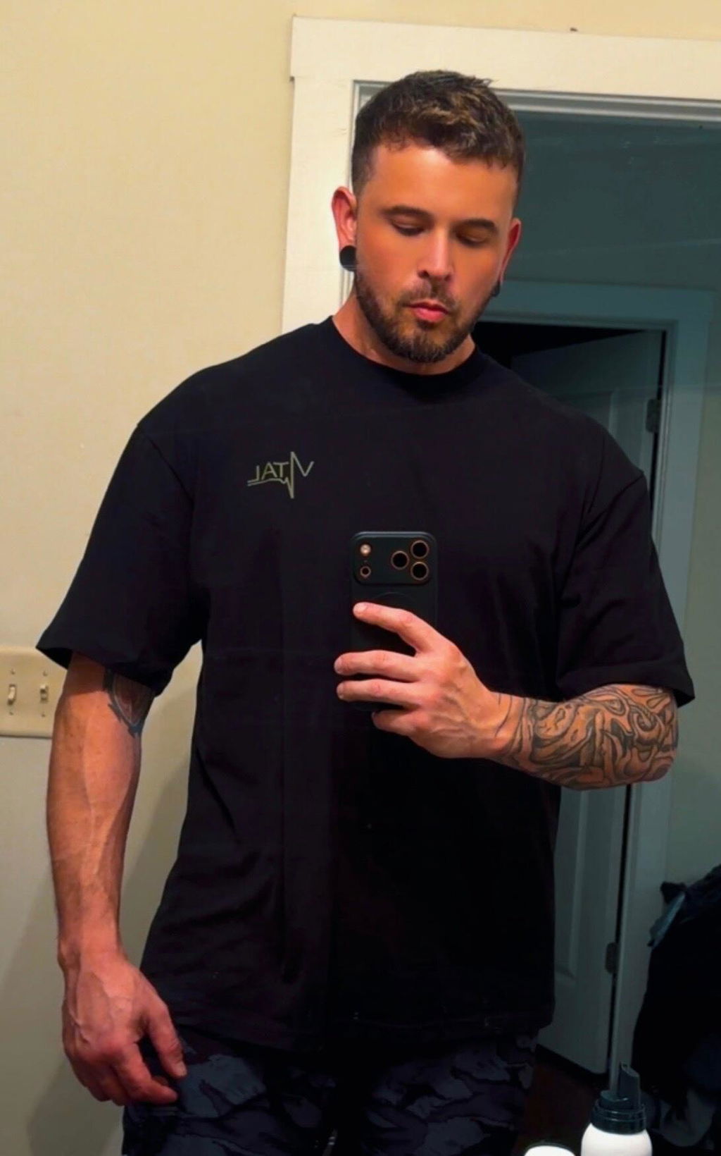 Oversized Pump Cover T-Shirt - VITAL APPAREL Trust the Process/Forest Camo