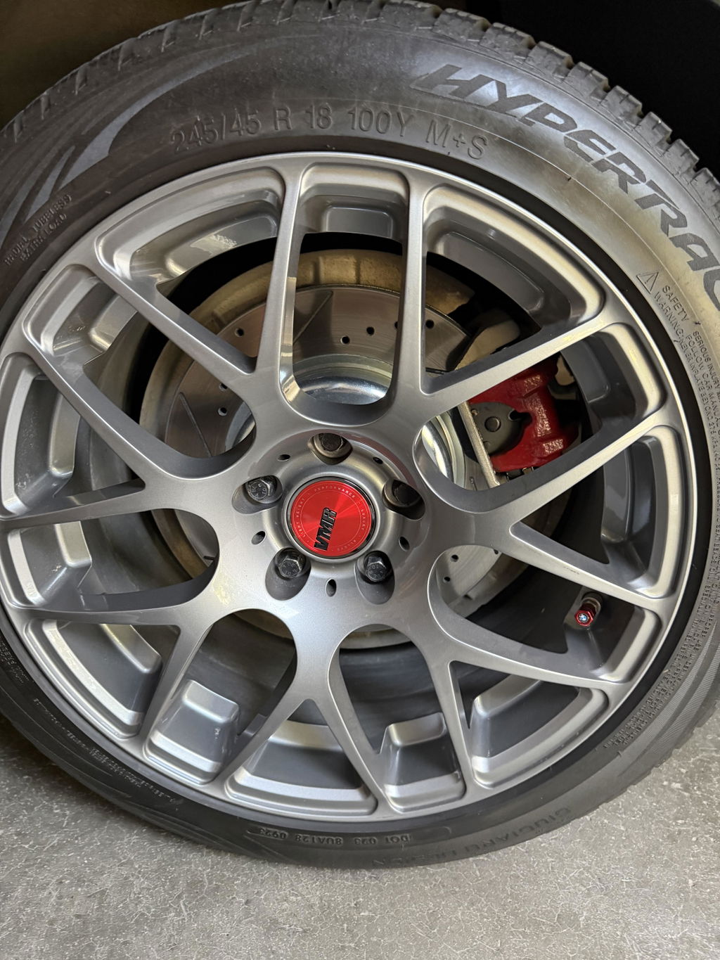 VMR Premium Centercap - Metallic Red (1pc)
