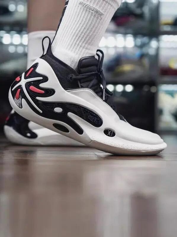 Way of Wade 11 「グレー ボーイ」｜｜ウェイドバッシュ｜LINING