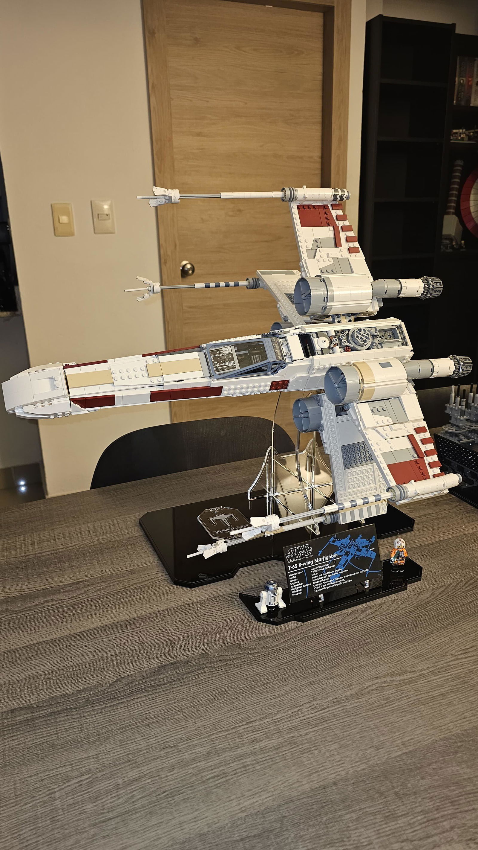 Display Stand for LEGO Star Wars X-Wing Starfighter 75355 — Wicked