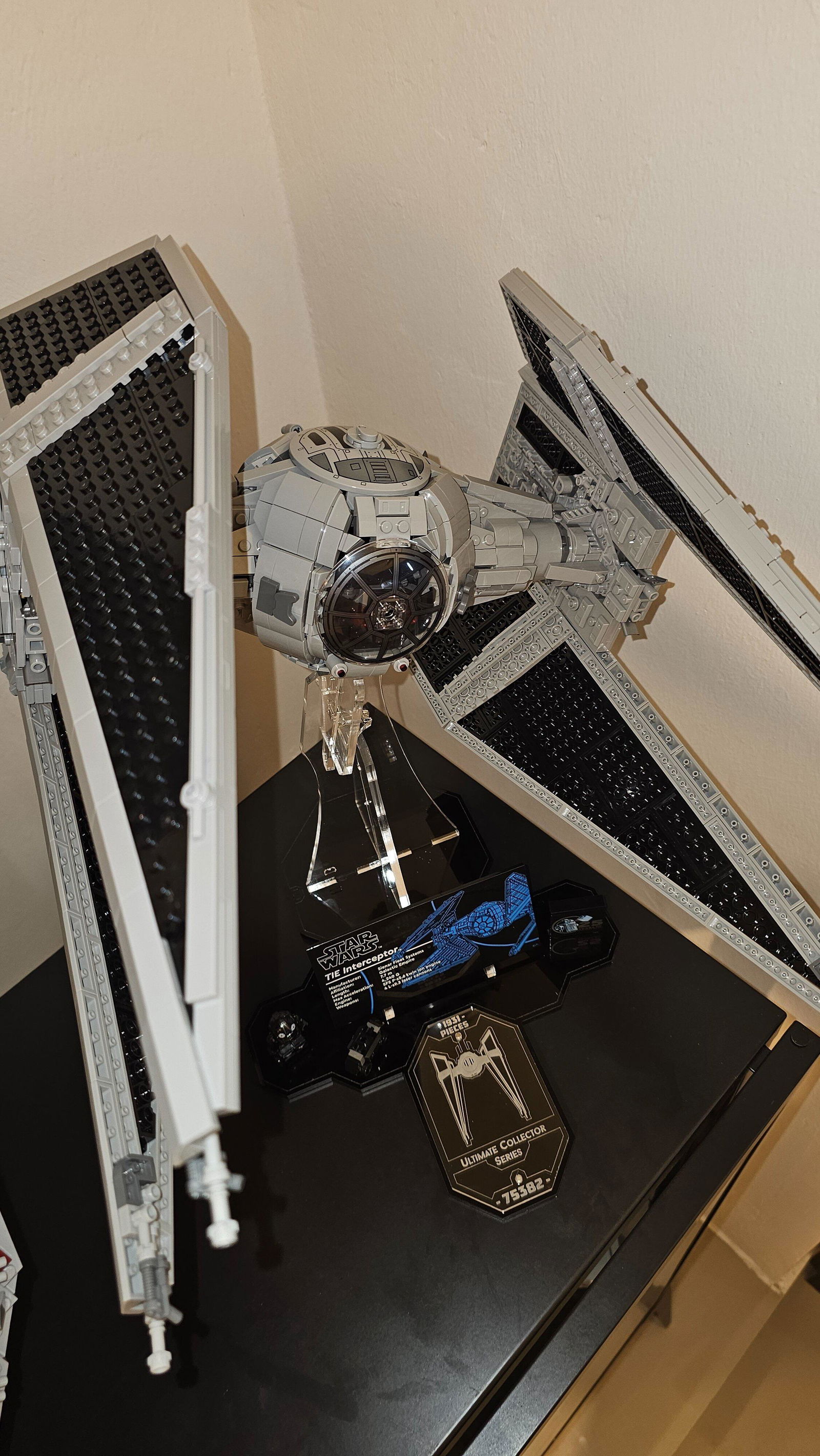 Display Stand for LEGO Star Wars TIE Interceptor 75382 — Wicked Brick