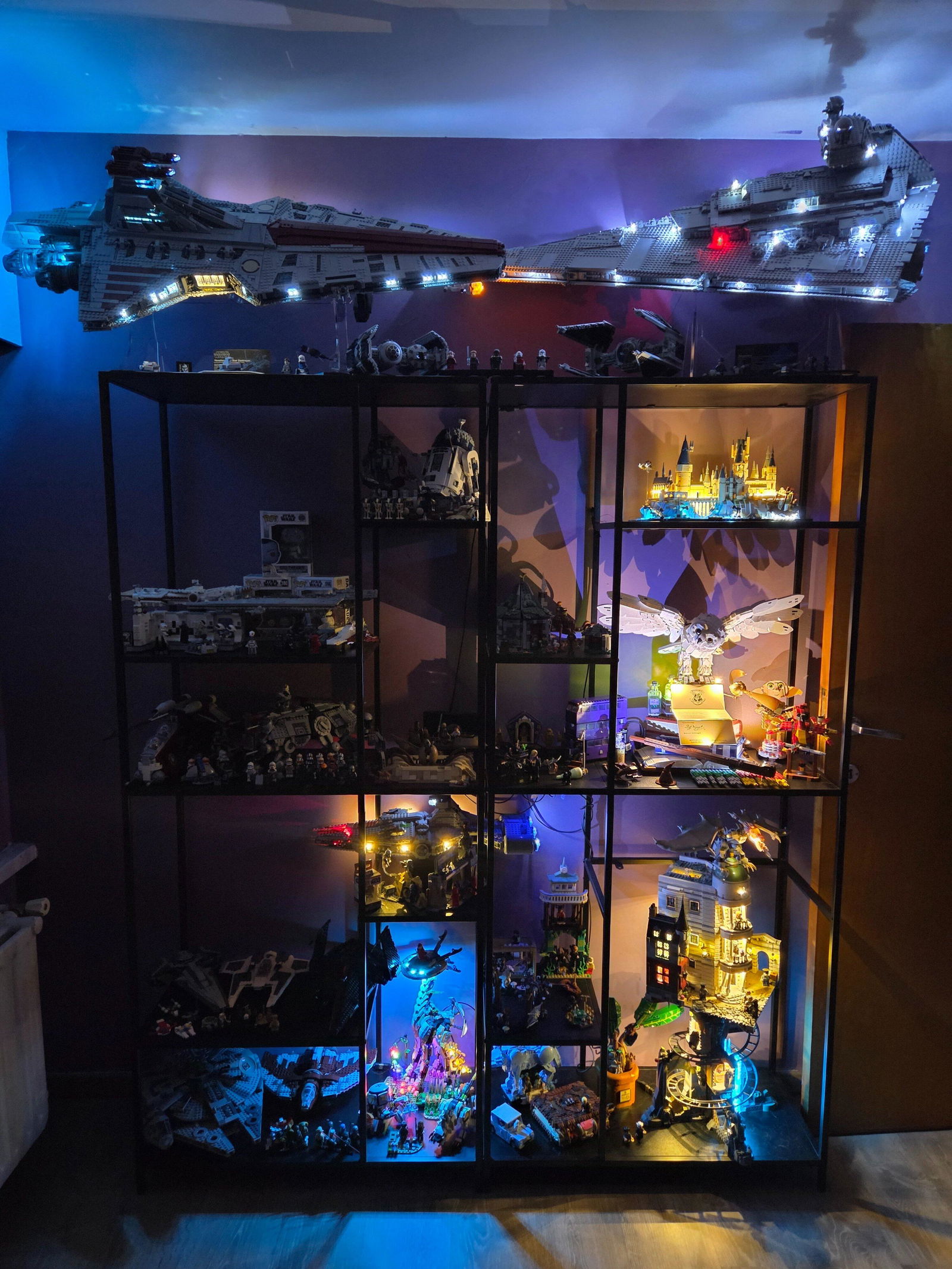 Display Stand for LEGO Star Wars Republic Attack Cruiser 75367