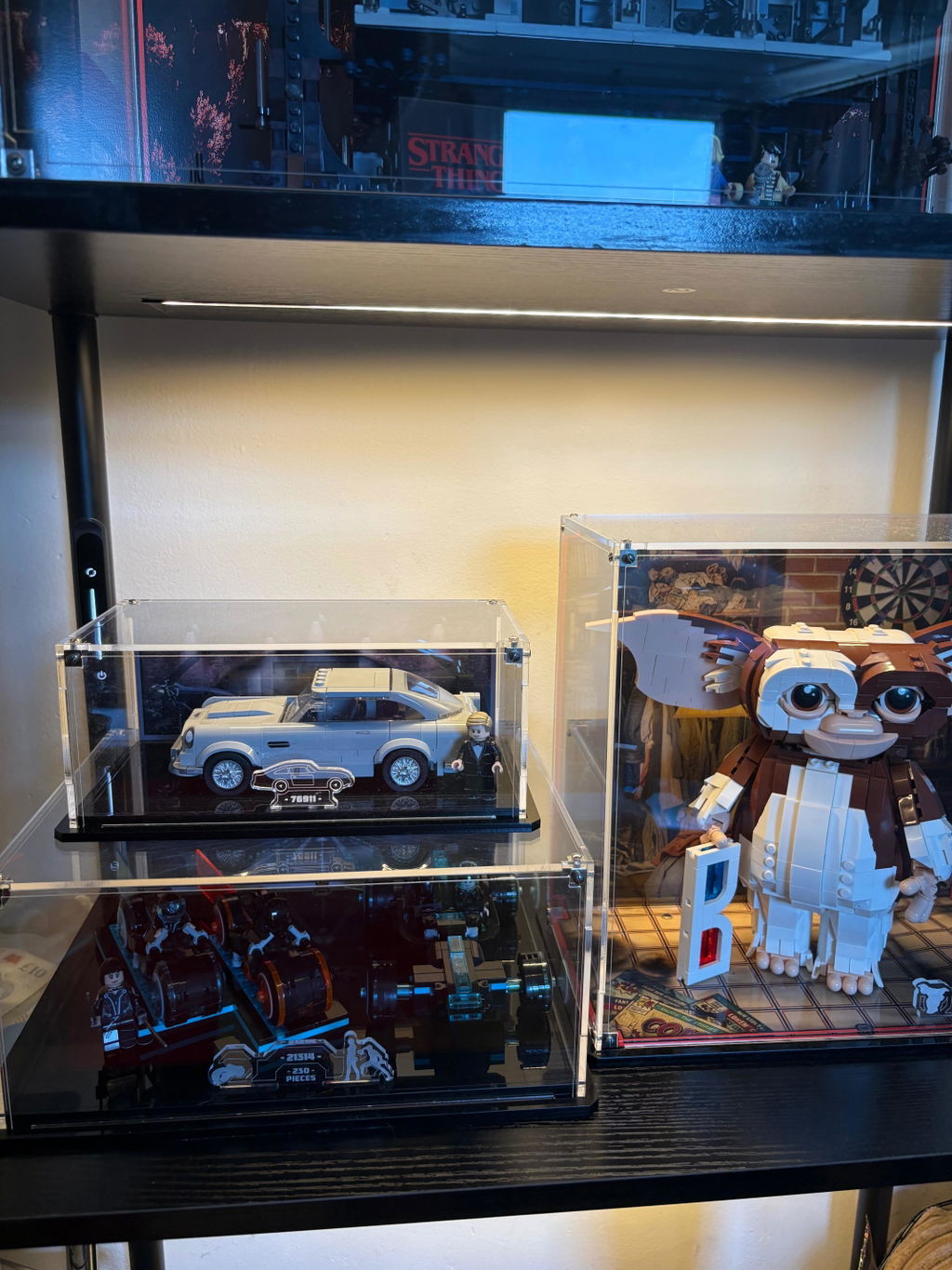 Display Case for LEGO® Speed Champions Aston Martin DB5 (76911)