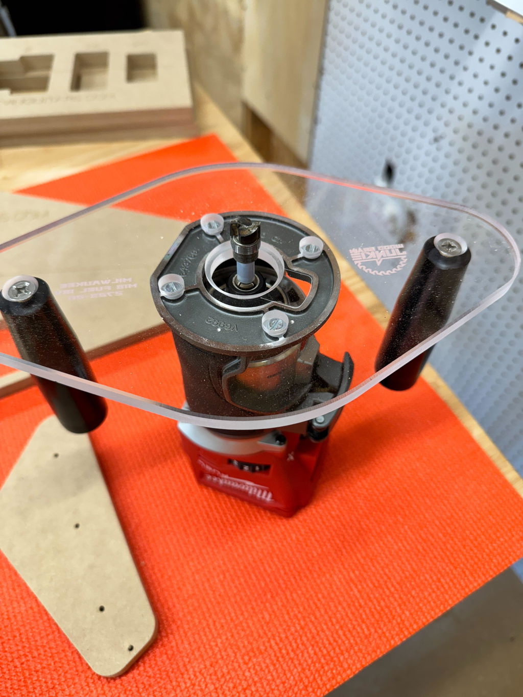 TrimFit Pro® DUAL GRIP Router Base Plate for Milwaukee M18 FUEL 2723-2
