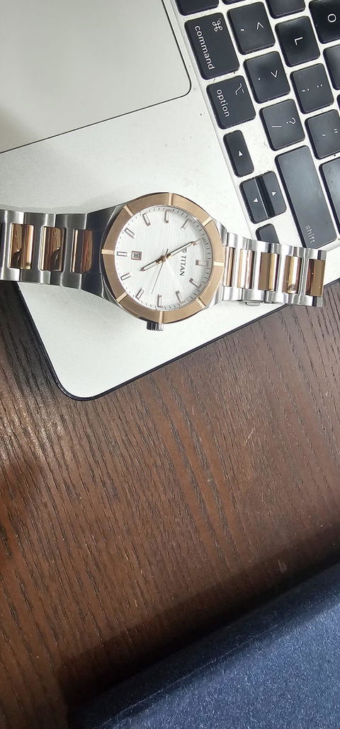 Titan Regalia Marque Men’s Watch 90240KM01