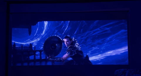 WUPRO CINEMA-LEVEL Smart Enhanced Gain Motorized Tension Floor Rising Screen For Long Throw projector