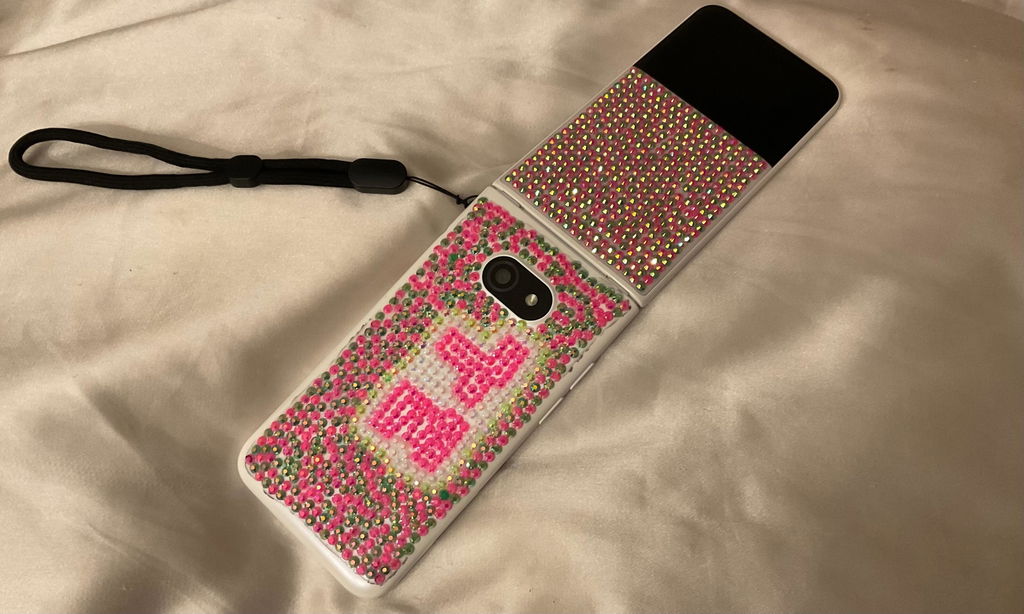ALT MIVE Style Folder 2 AT-M140 - Unlocked - Android 14 Smartphone