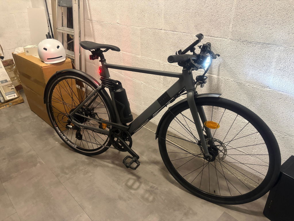 E-Bike Conversion Kit 36V 250W 26" Rear Cassette Motor Kit with 36V Bottle Battery Samsung Cell and Integrated Torque PAS Sensor Model A3pro