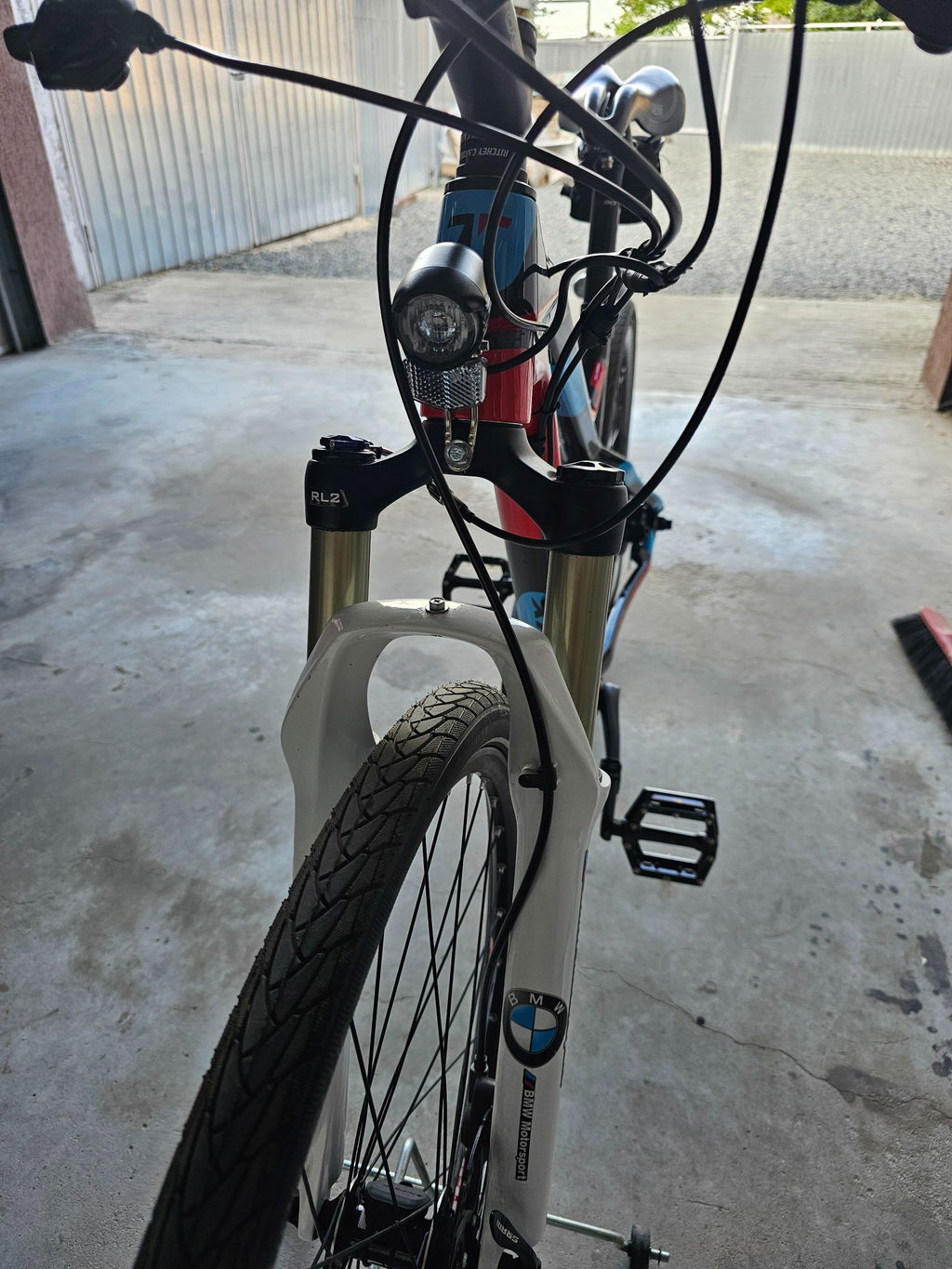 E-Bike Conversion Kit 36V 250W 27.5" Rear Cassette Motor Kit with 36V Bottle Battery Samsung Cell and Integrated Torque PAS Sensor Model A3