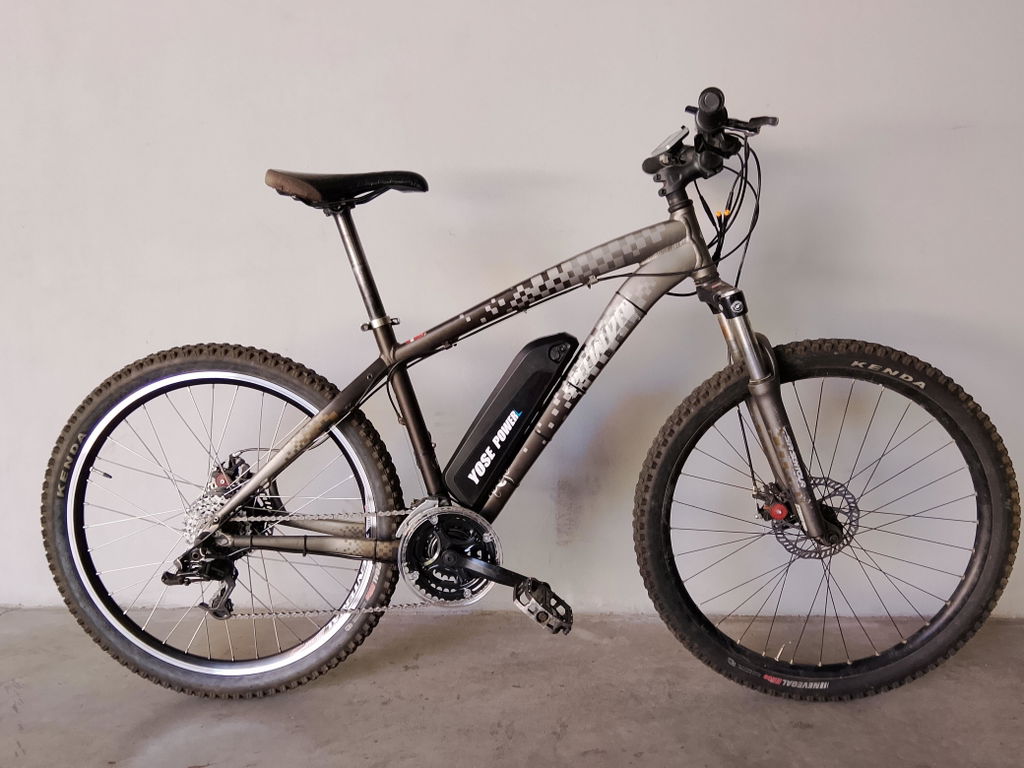 E-Bike Conversion Kit 36V 350W 26" Rear Motor Kit for Cassette with 36V 13Ah Battery and Charger