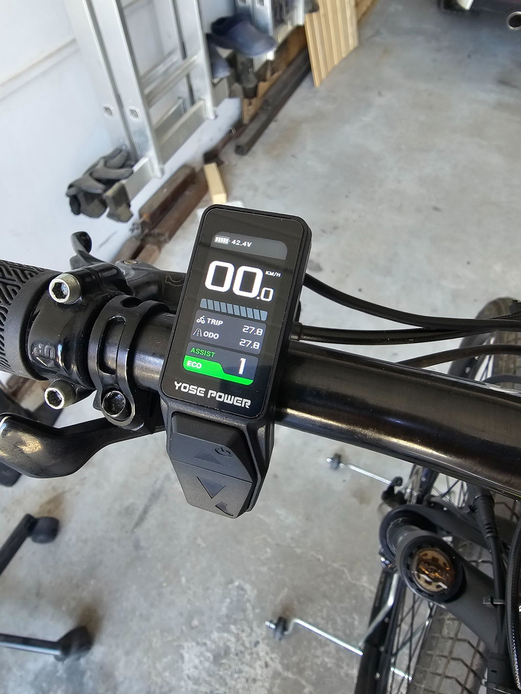 E-Bike Conversion Kit 36V 250W 27.5" Rear Cassette Motor Kit with 36V Bottle Battery Samsung Cell and Integrated Torque PAS Sensor Model A3pro