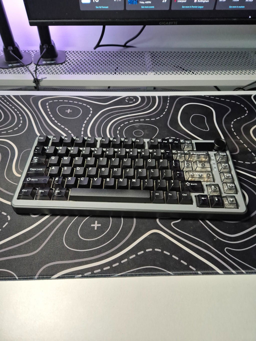 YUNZII B75 PRO MAX QMK/VIA Knob TFT Screen Wireless Mechanical Keyboard
