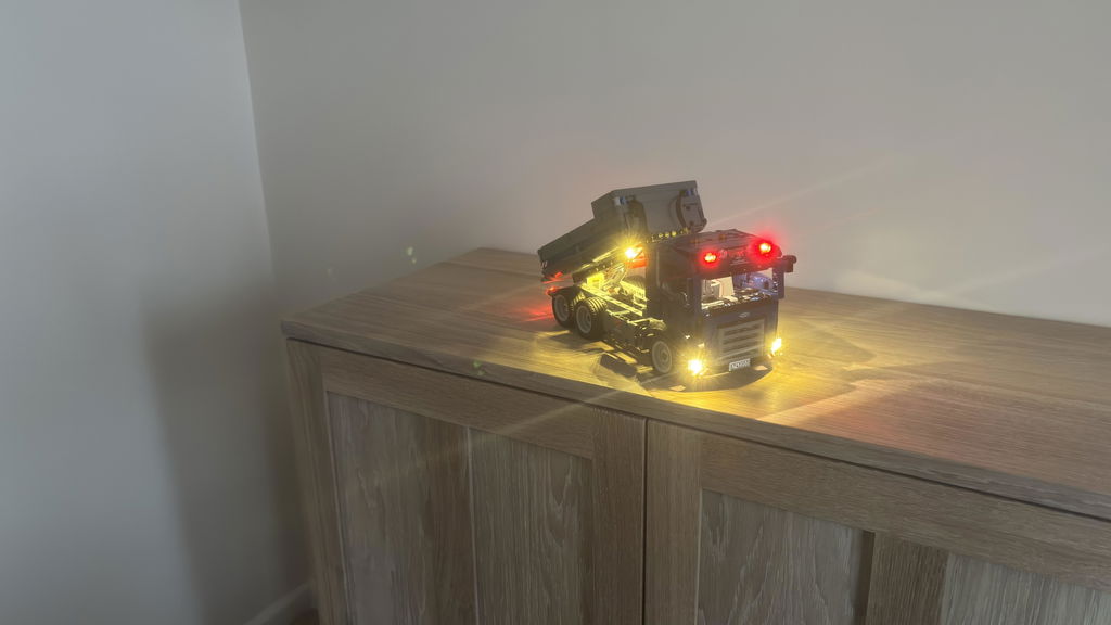 Light Kit for Tipping Dump Truck #42203