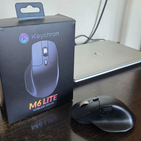 Keychron M6 Wireless Mouse